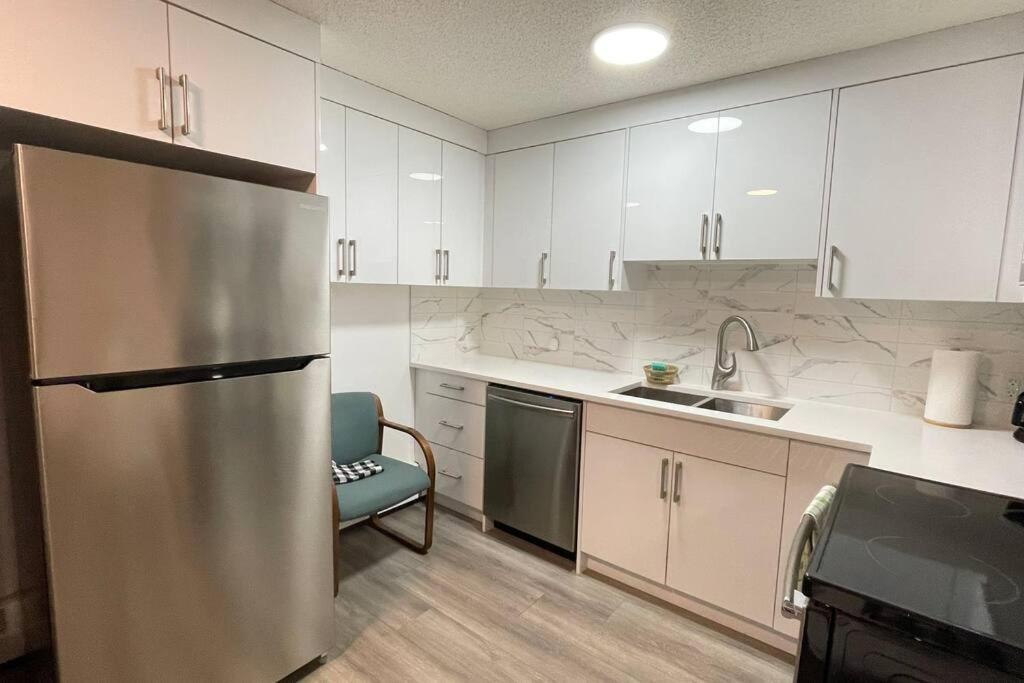 Unit #204 Cozy Mountain View 2br In Downtown Apartment